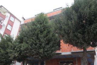 KARAGÜMRÜK APARTMANI